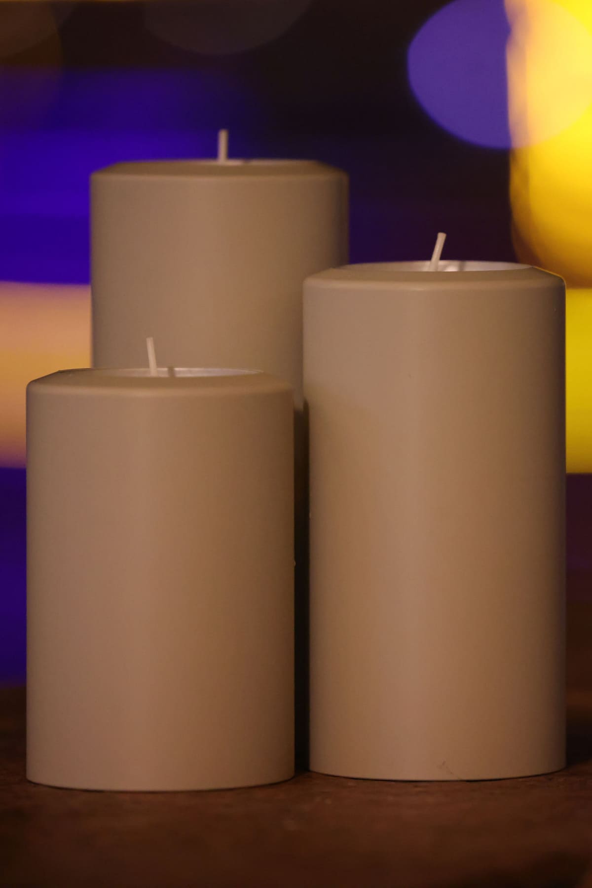 Permanent Candle in Seidengrau